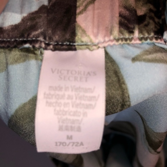 Victoria’s Secret here comes the bride pajamas size medium - Picture 8 of 8